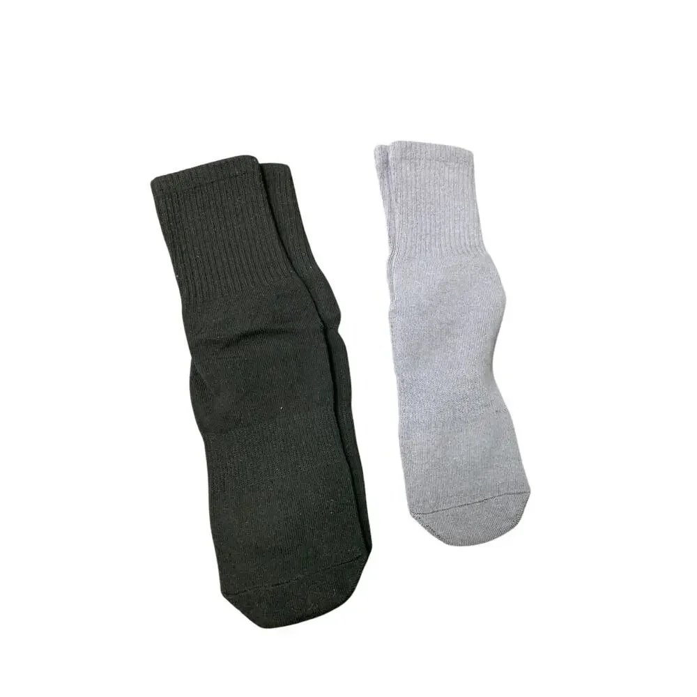 New 2 Pairs Haoteey Women Size 7-9 Gray Black Crew Cut Pilates Yoga Grippy Socks